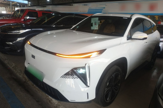 吉利银河 银河L7 2023款 1.5T 115km 星舰