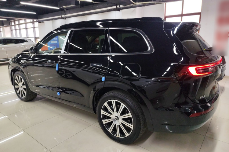 鸿蒙智行 问界M7 2024款 1.5T 智驾后驱Pro版 5座车身外观4