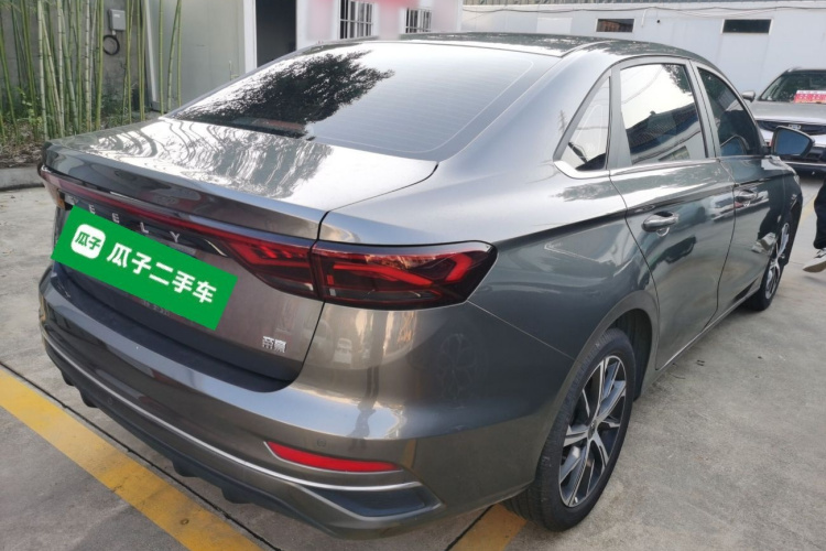 吉利汽车 帝豪 2022款 第4代 1.5L CVT旗舰型车身外观6005