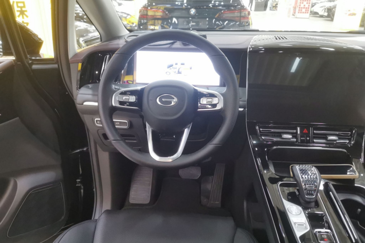 广汽传祺 传祺M8 2024款 大师系列 400T 尊贵版局部细节13