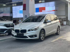 宝马2系多功能旅行车 2015款 218i 领先型