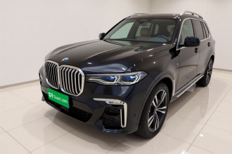 宝马X7 2021款 改款 xDrive40i 尊享型M运动套装