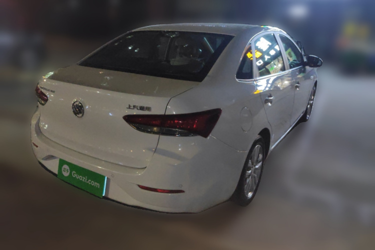 别克 英朗 2021款 典范 1.5L 自动精英型车身外观7