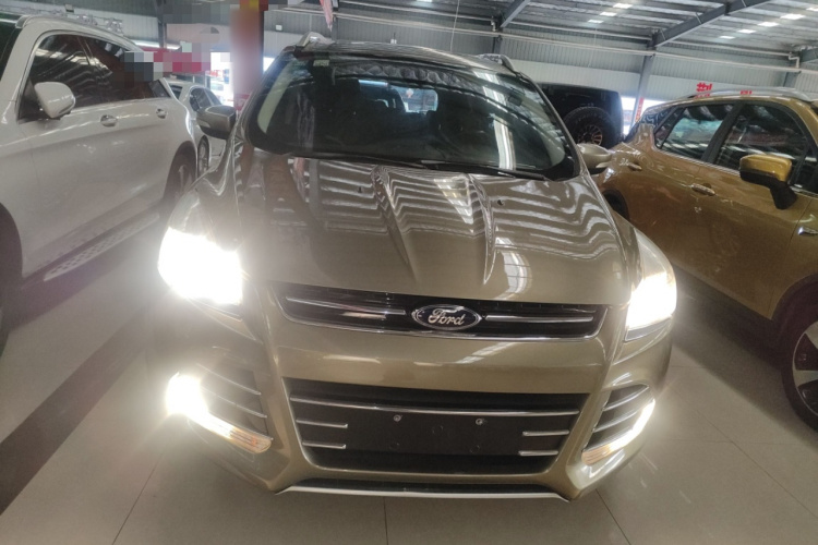 福特 翼虎 2013款 1.6L GTDi 两驱风尚型车身外观2