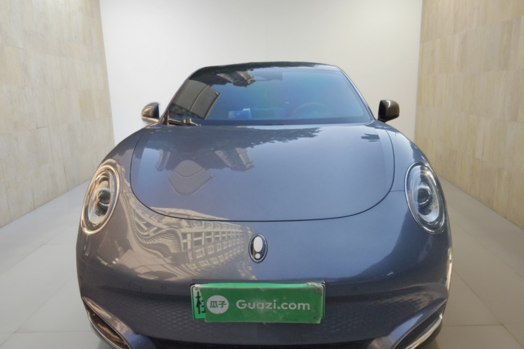 欧拉闪电猫 2022款 555km 尊贵版车身外观2