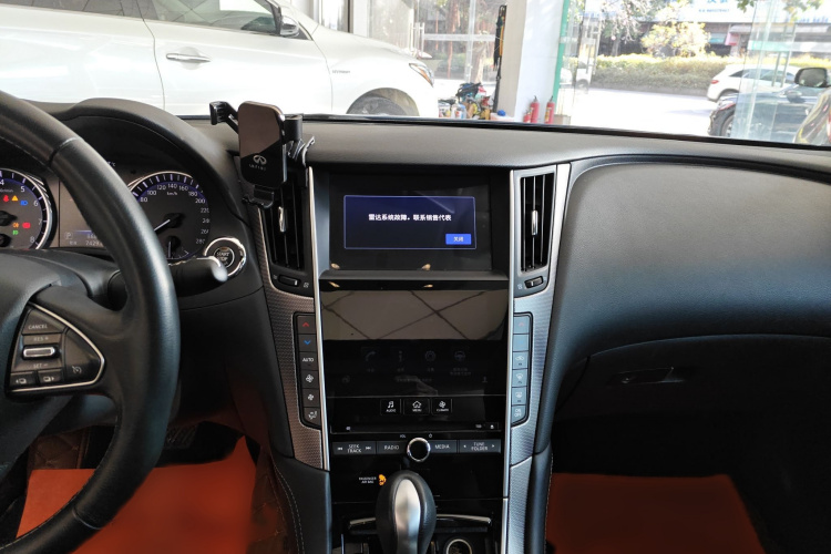 英菲尼迪Q50L 2016款 2.0T 悦享版局部细节16