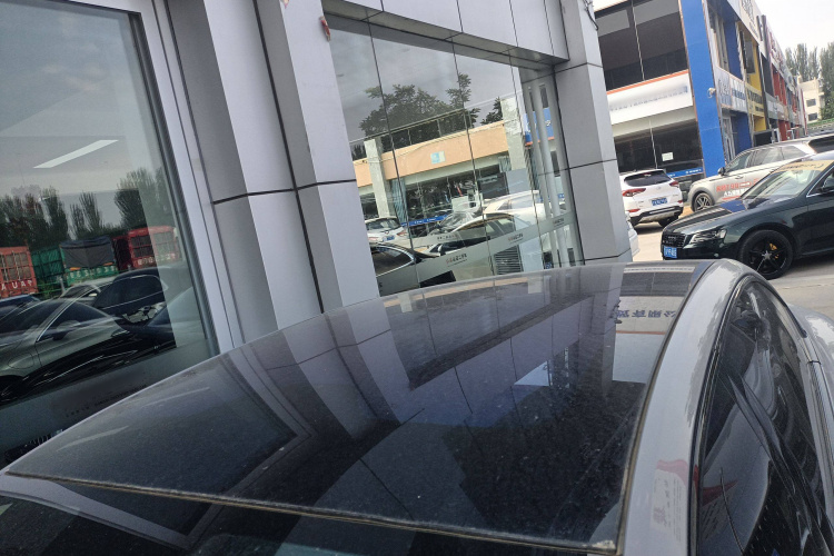 红旗EH7 2024款 760 Pro+ 四驱版局部细节57