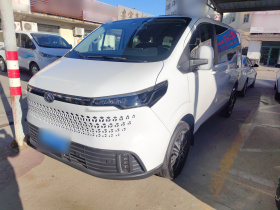 上汽大通MAXUS 新途V70 2023款 2.0T 精英版 自动短轴低顶 5/6座