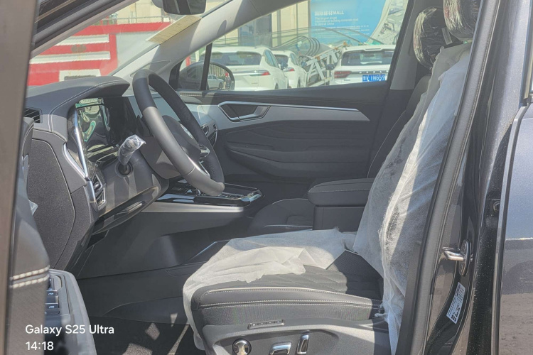 大众 揽境 2025款 380TSI 四驱豪华佳境Pro  众享款 6座中控内饰7002