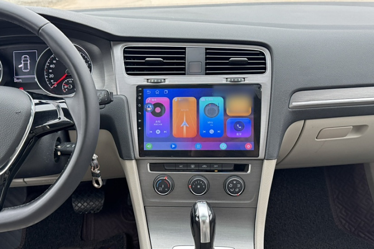 大众 高尔夫 2016款 230TSI 自动舒适型中控内饰7003