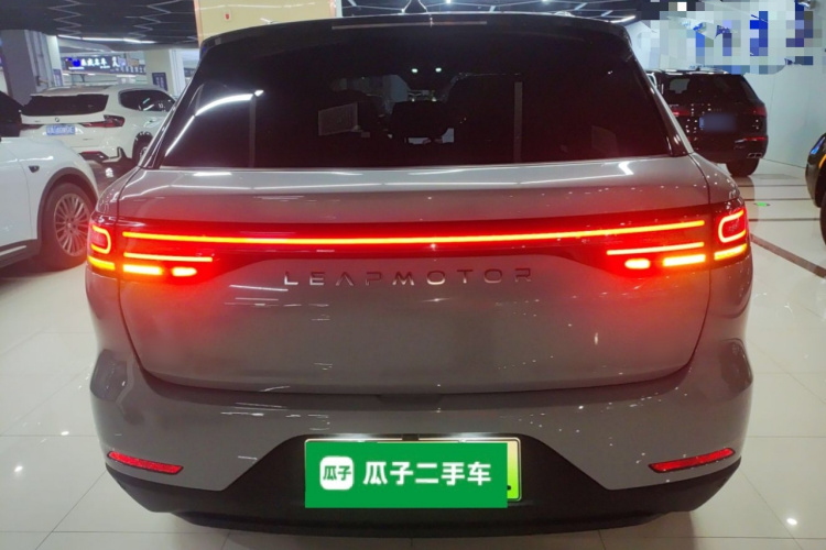 零跑汽车 零跑C11 2024款 增程 300尊享版车身外观6004