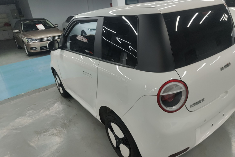 长安启源 长安Lumin 2022款 155km 清甜款车身外观4