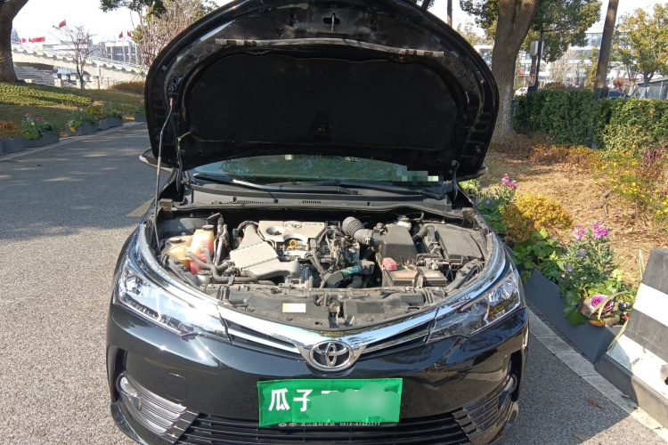 丰田 卡罗拉 2017款 改款 1.2T S-CVT GL-i真皮版局部细节24