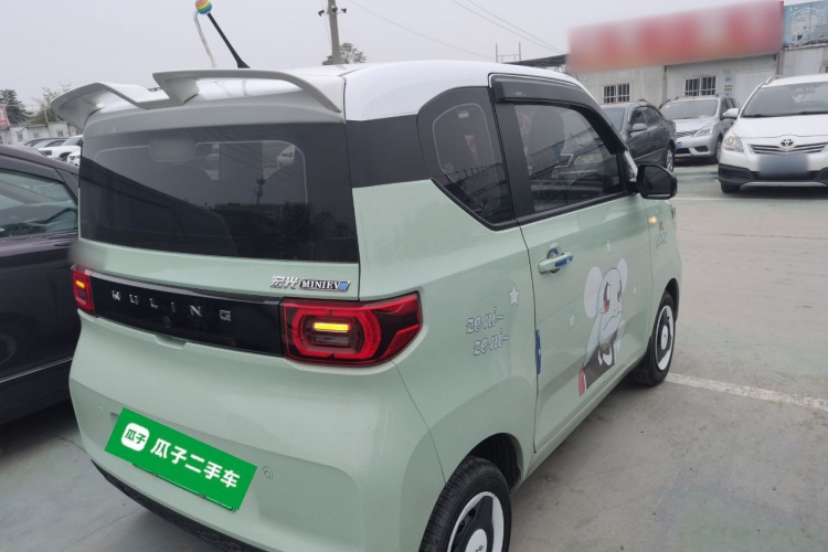 五菱汽车 宏光MINIEV 2022款 马卡龙臻享款 磷酸铁锂车身外观7