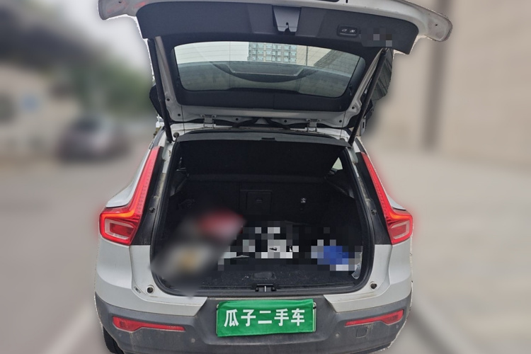沃尔沃XC40新能源 2021款 P8 纯电 四驱智雅运动版局部细节23