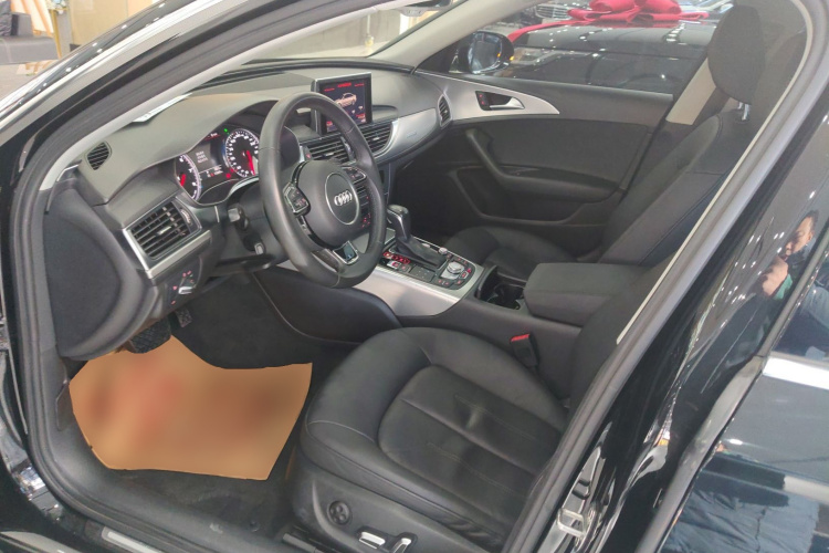 奥迪A6L 2017款 45 TFSI quattro 运动型局部细节19