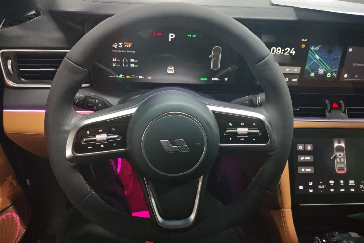 理想汽车 理想ONE 2021款 增程6座版中控内饰13