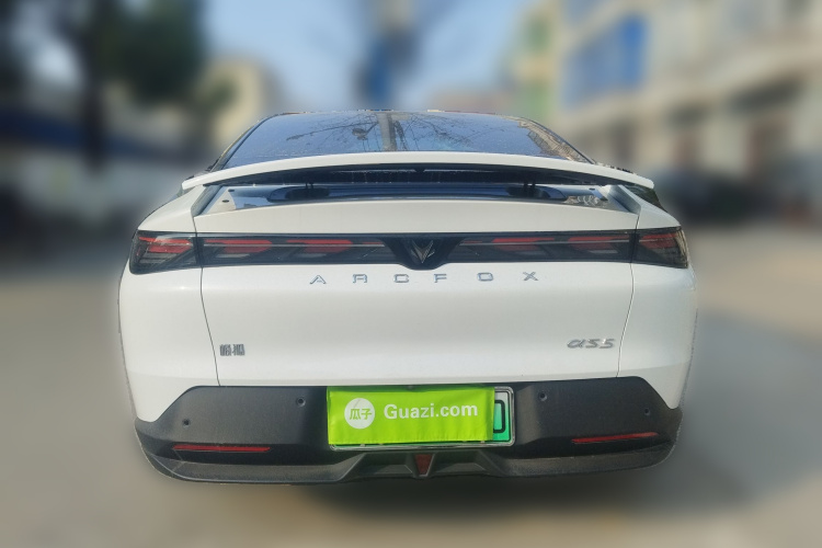 ARCFOX极狐 极狐 阿尔法S5 2024款 560MAX 185kW车身外观6