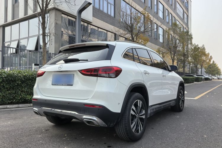 奔驰GLA 2023款 GLA 220车身外观6007