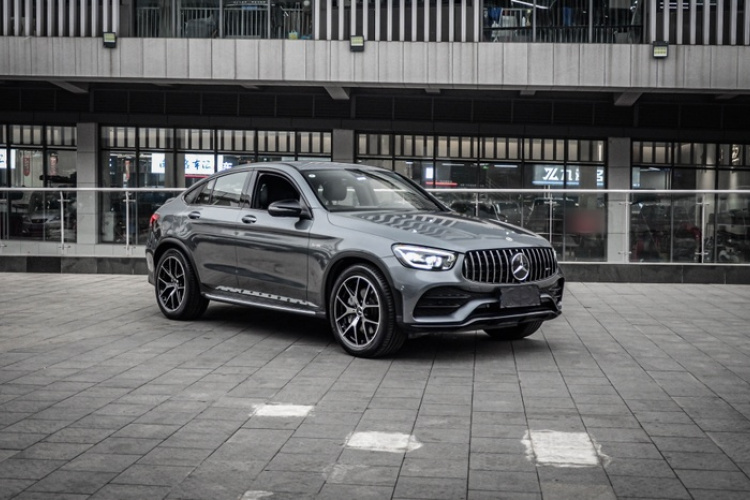 奔驰GLC轿跑 AMG 2022款 AMG GLC 43 4MATIC 轿跑SUV车身外观6003