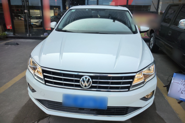 大众 捷达 2019款 梦想版 1.4L 手动舒适型车身外观2