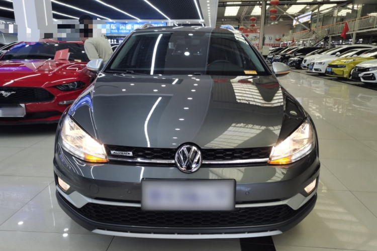 大众 高尔夫(进口) 2019款 1.8TSI 旅行版车身外观2