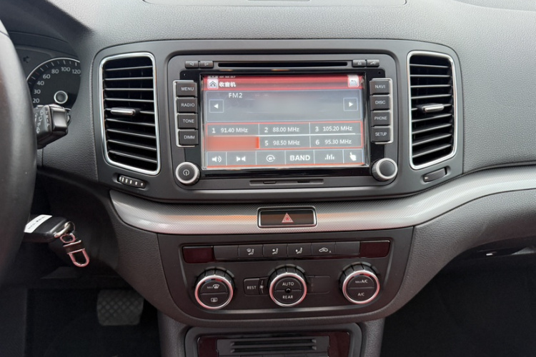 大众 夏朗 2013款 2.0TSI 标配型局部细节16