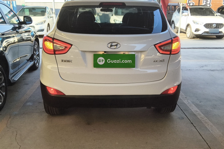 北京现代ix35 2015款 2.0L 自动两驱智能型 国V车身外观6