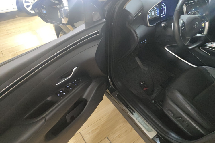 现代 2023款 途胜L 1.5T 自动两驱DLX豪华版中控内饰20