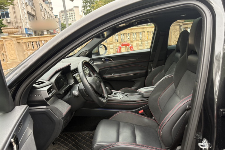 领克05 2020款 2.0TD 四驱劲Halo中控内饰7003