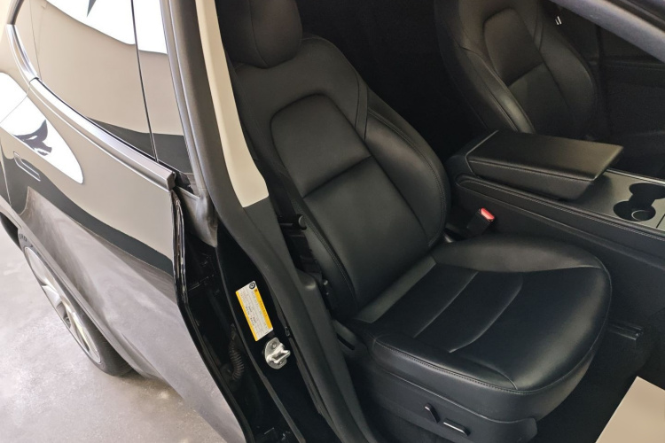 特斯拉 Model Y 2022款 改款 后轮驱动版局部细节41