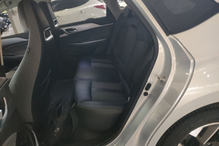 埃安 AION S Plus 2023款 70 智驾版 三元锂中控内饰7004