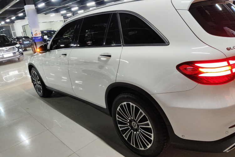 奔驰GLC 2019款 GLC 260 L 4MATIC 动感型车身外观6003