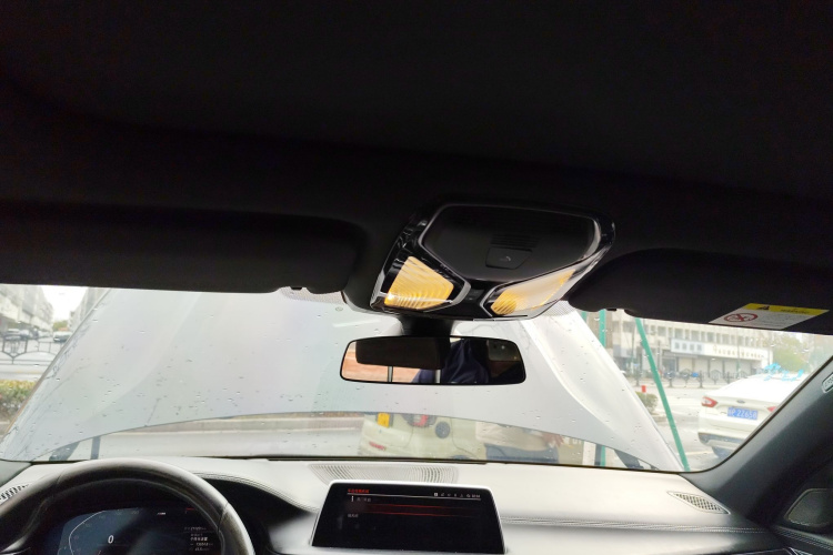 宝马7系 2019款 730Li M运动套装局部细节22