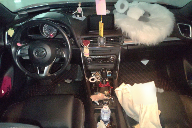 马自达CX-4 2016款 2.0L 自动两驱蓝天品位版中控内饰7002