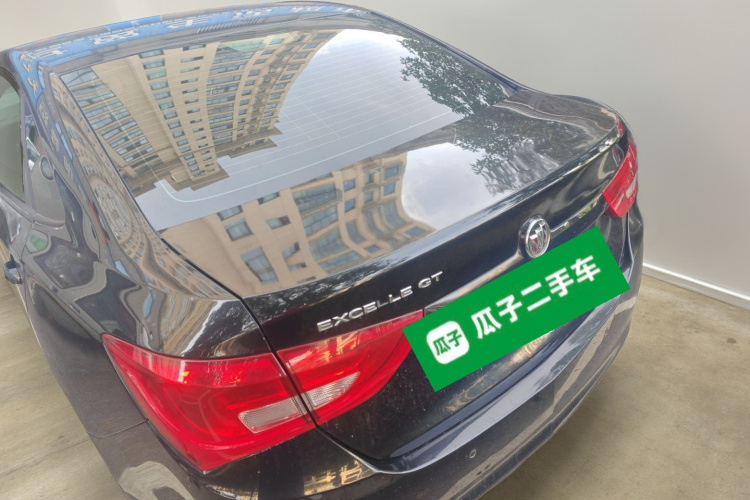 别克 英朗 2016款 15N 手动精英型车身外观5