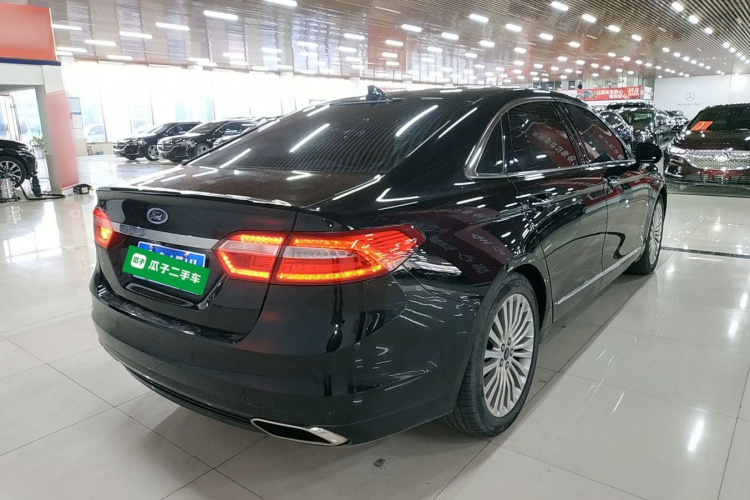 福特 金牛座 2018款 EcoBoost 245 卓越型 国V车身外观7