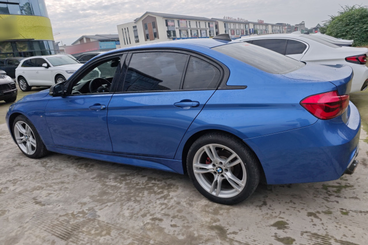 宝马3系 2018款 320Li 领先型M运动套装车身外观4