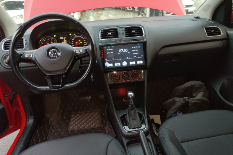 大众 Polo 2016款 1.6L 自动舒适型中控内饰12