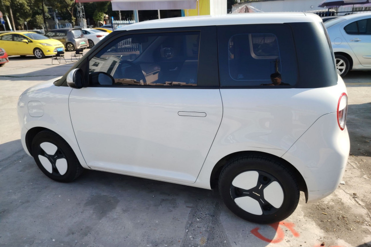 长安启源 长安Lumin 2022款 210km 香甜款车身外观4