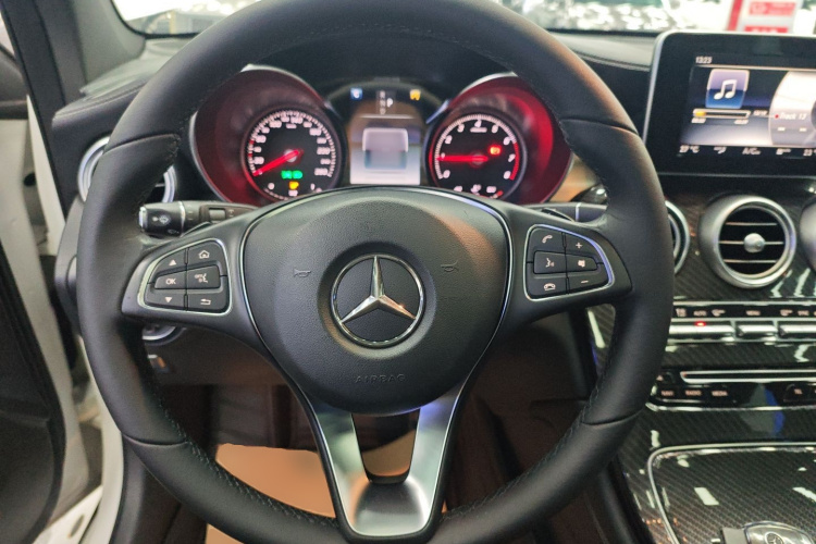 奔驰GLC 2017款 GLC 200 4MATIC中控内饰13