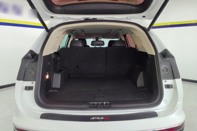 捷途X90 2019款 1.6T DCT耀旅版 7座 国VI机舱底盘23