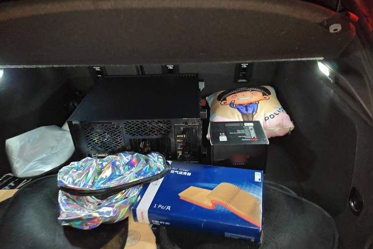 凯迪拉克XT4 2018款 28T 两驱领先型局部细节23