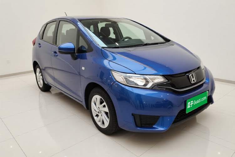 本田 飞度 2016款 1.5L LXS CVT舒适天窗版车身外观3