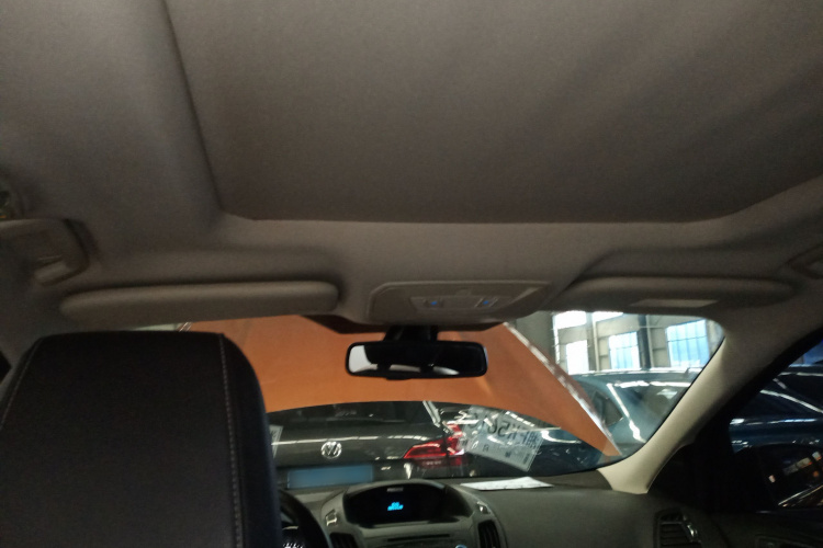 福特 翼虎 2017款 EcoBoost 180 两驱铂翼型局部细节22