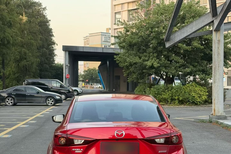 马自达3 昂克赛拉 2016款 三厢 1.5L 自动舒适型车身外观6008
