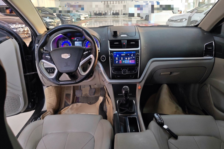 吉利汽车 帝豪 2016款 三厢 1.5L 手动豪华型中控内饰7002