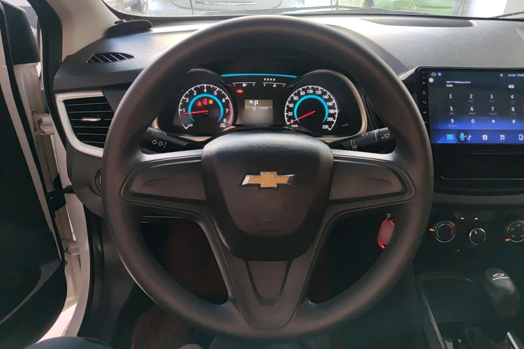 雪佛兰 科沃兹 2018款 320 自动欣享天窗版局部细节13