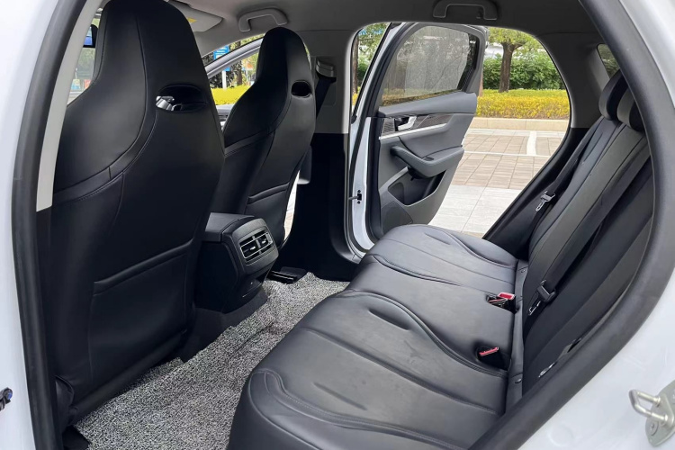 比亚迪 秦PLUS 2021款 EV 420KM 出行版中控内饰7003