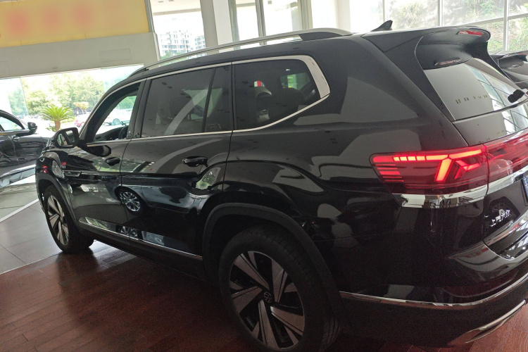 大众 途昂 2023款 改款 380TSI 四驱尊崇豪华版车身外观4